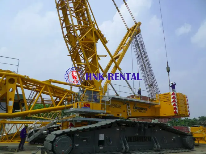  Sewa Unic Crane  trenggalek